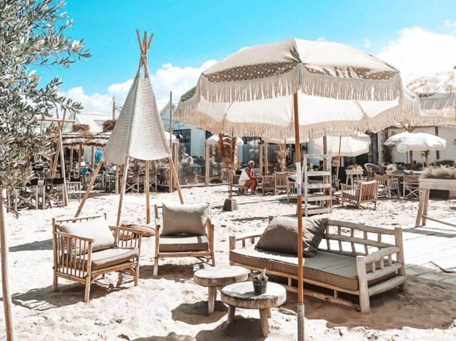 Ithaka Beach House, Unieke Plek Met Vrij Parkeren! Noordwijk Exteriör bild